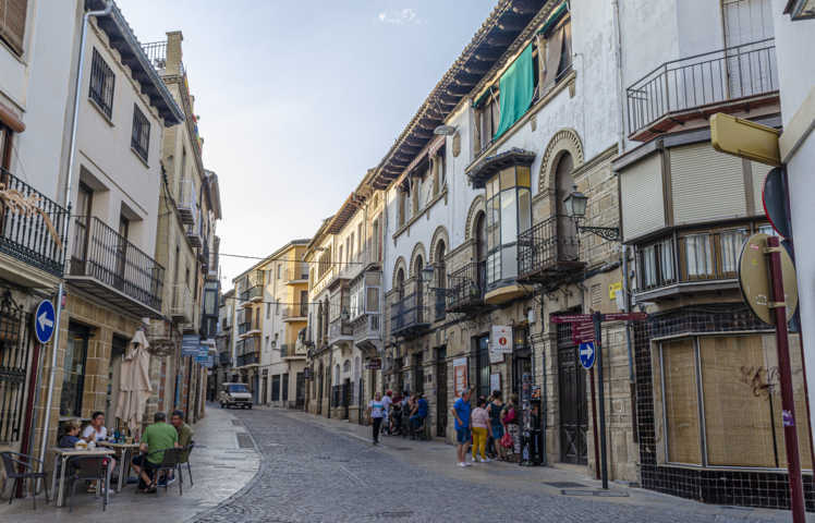 Jaén - Úbeda 059 - calle Real.jpg